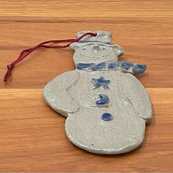 Vintage ROWE Pottery Salt Glazed Snowman Holiday Christmas Ornament - Picture 5 of 12